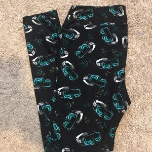 LuLaRoe Scuba Mask TC leggings
